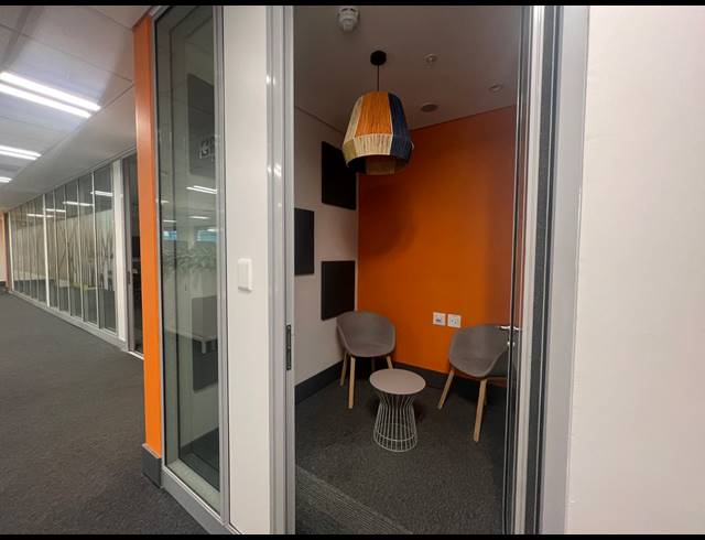 816M² OFFICE TO LET IN ROSEBANK